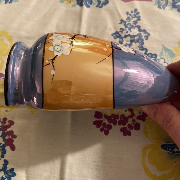 Lusterware wall pocket - Picture 2 of 8